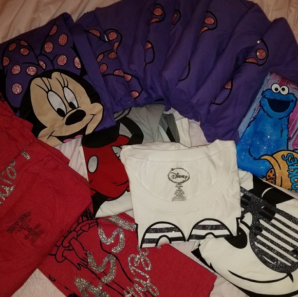 Disney t shirt - Picture 4 of 4